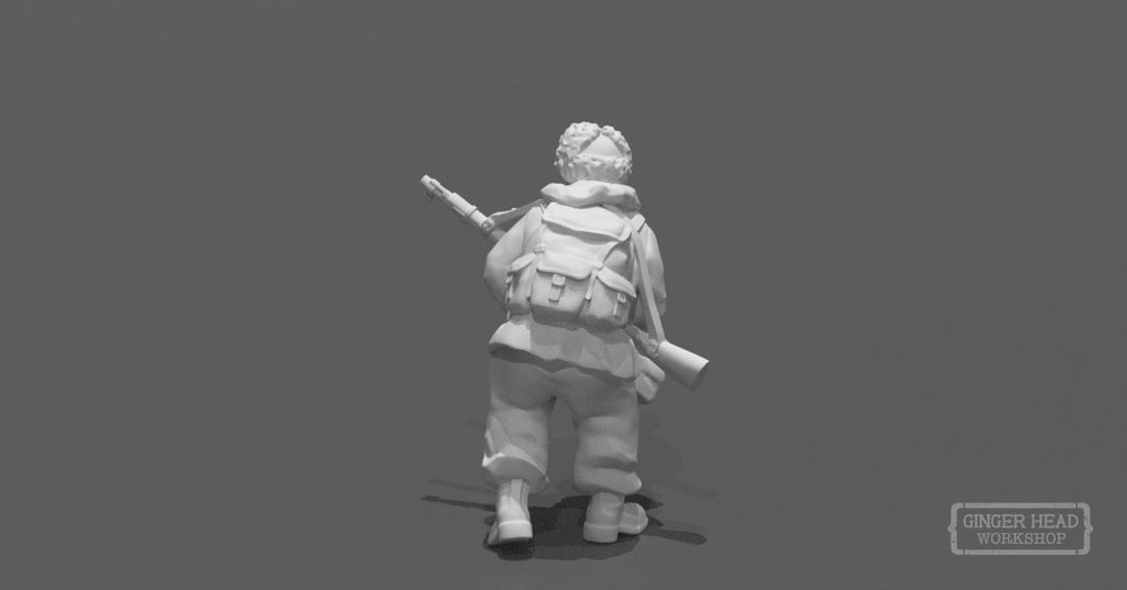 Finland Soldier with Rifle and Anti-Tank Grenade (Winter)
